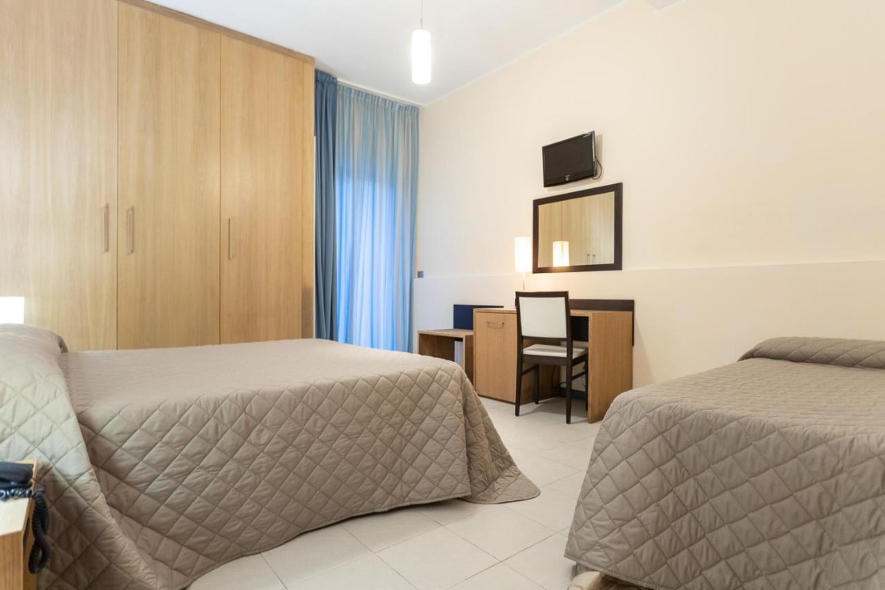 Club Azzurro Hotel & Resort Porto Cesareo Luaran gambar