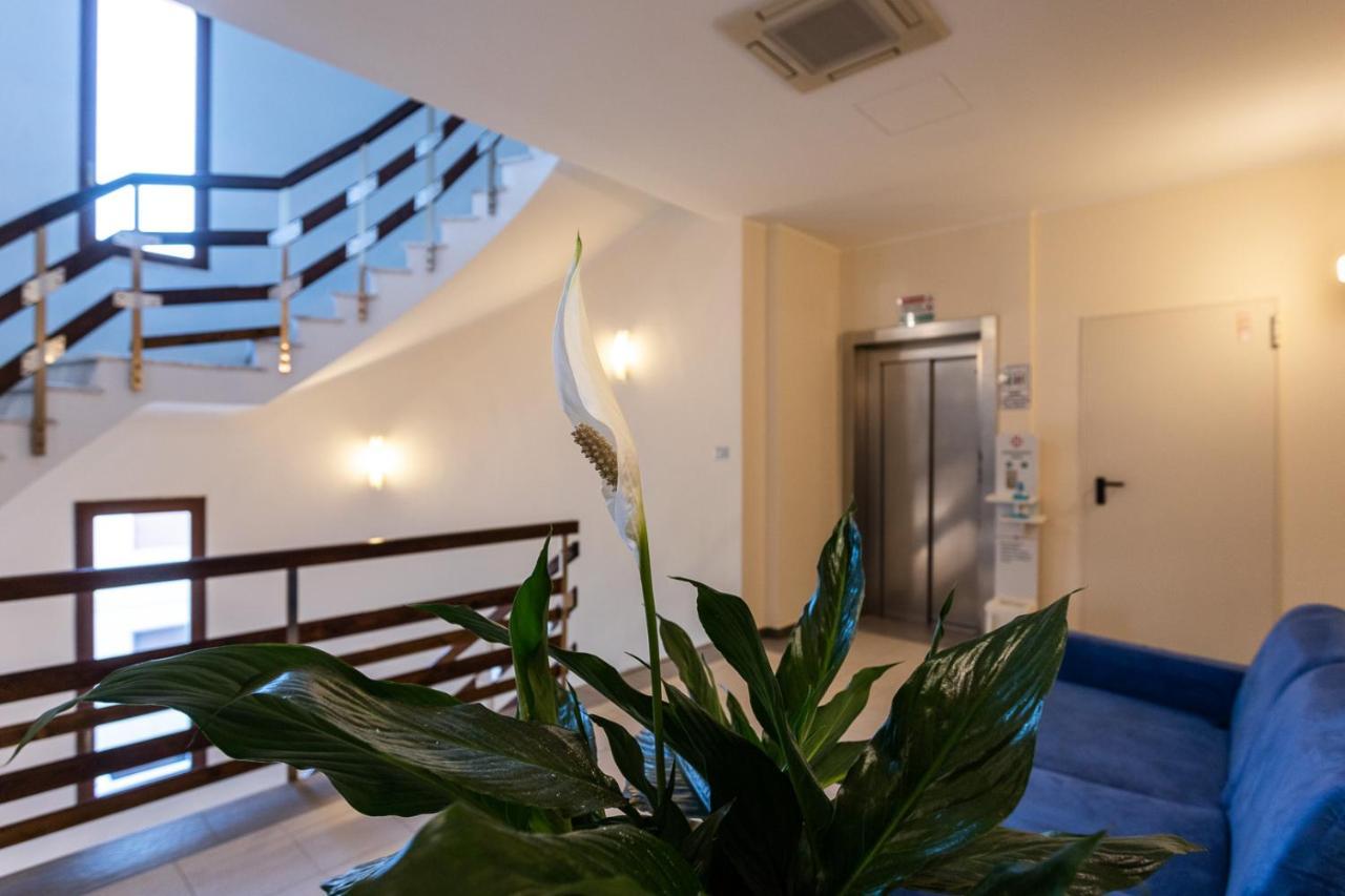 Club Azzurro Hotel & Resort Porto Cesareo Luaran gambar