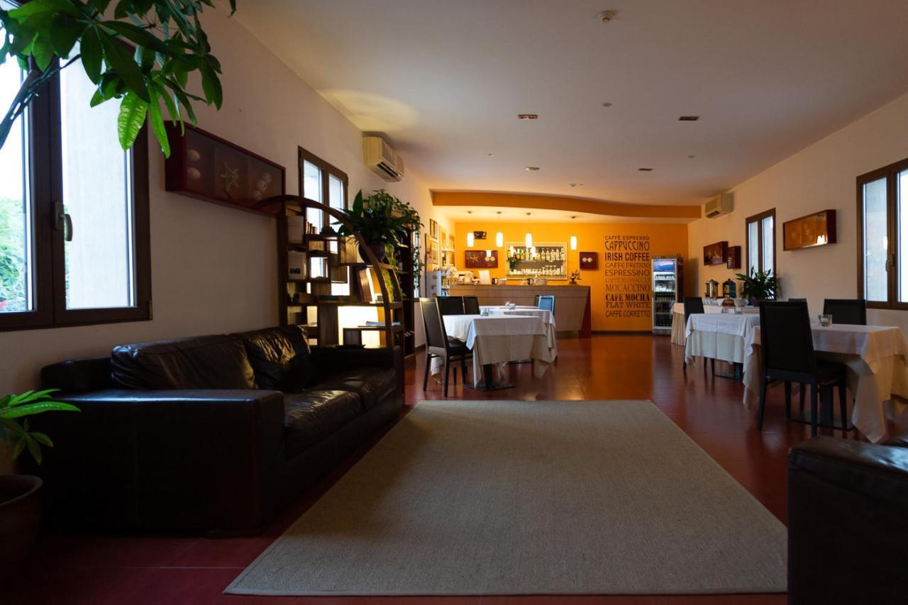Club Azzurro Hotel & Resort Porto Cesareo Luaran gambar