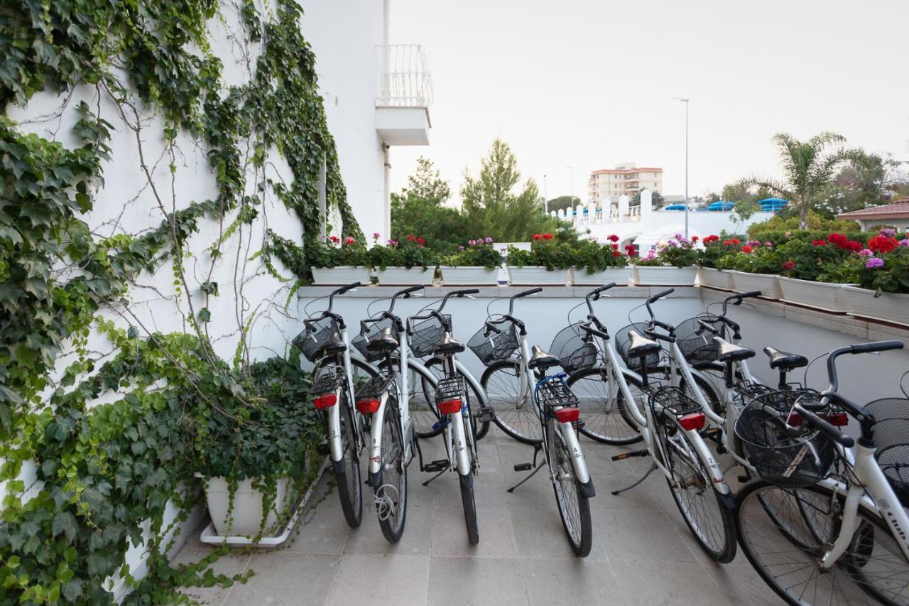 Club Azzurro Hotel & Resort Porto Cesareo Luaran gambar